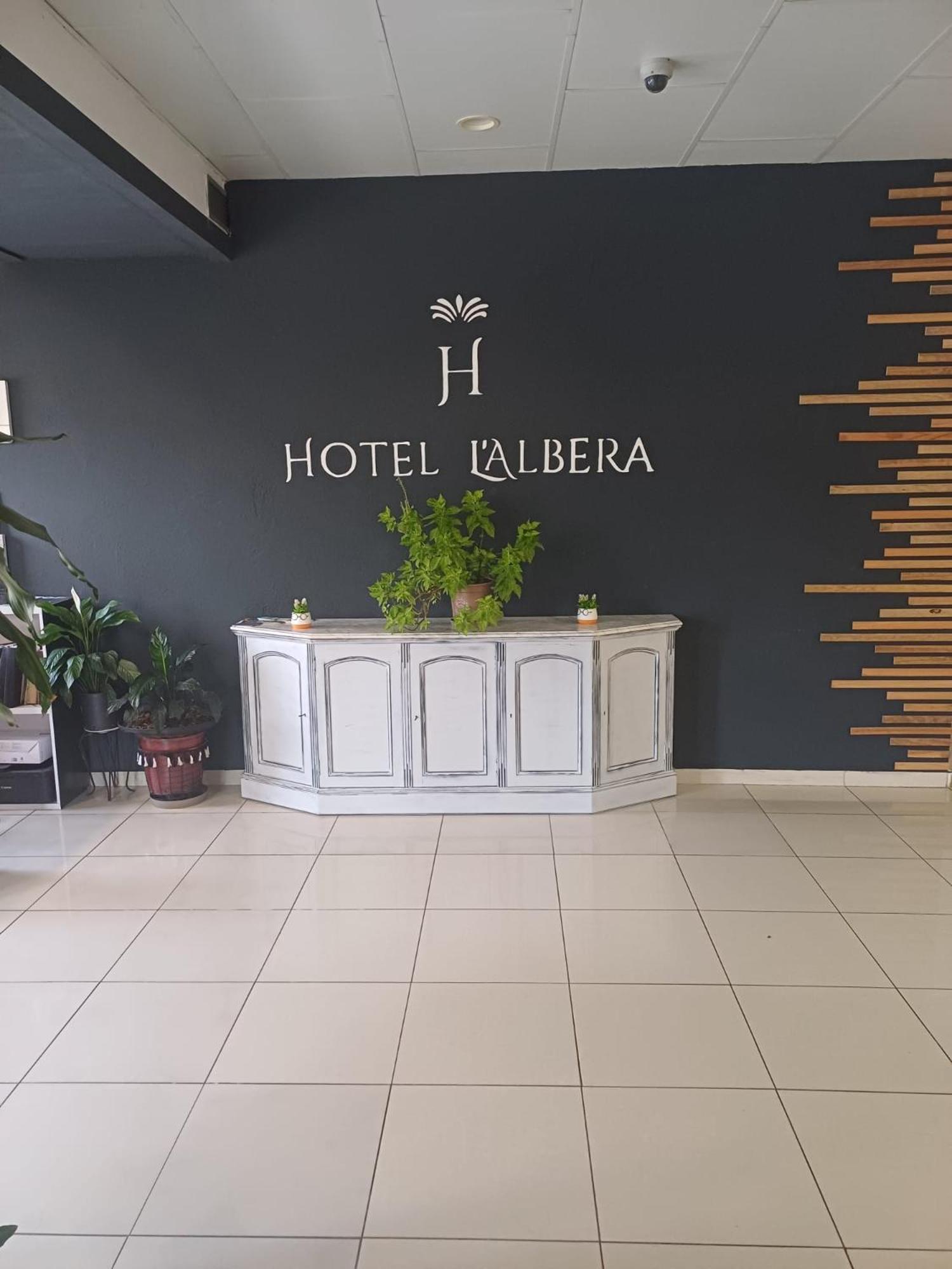 Hotel L'Albera Ла-Жункера Екстер'єр фото